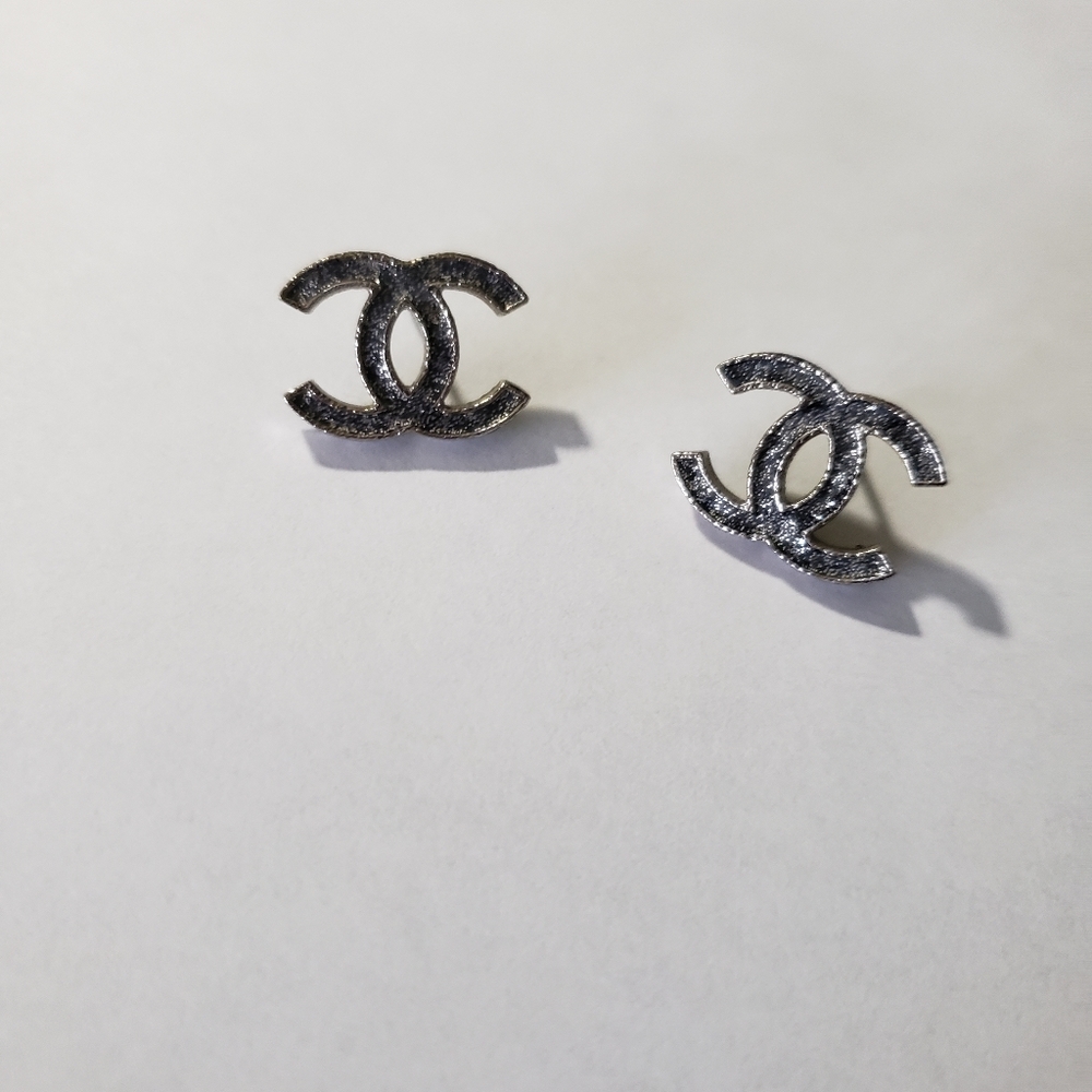 Chanel  earrings - Picture 4 of 9